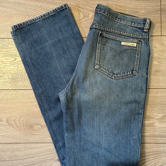 1980s Retro Calvin Klein Straight Fit Talon Zip Medium Wash Jeans - Picture 1 of 7